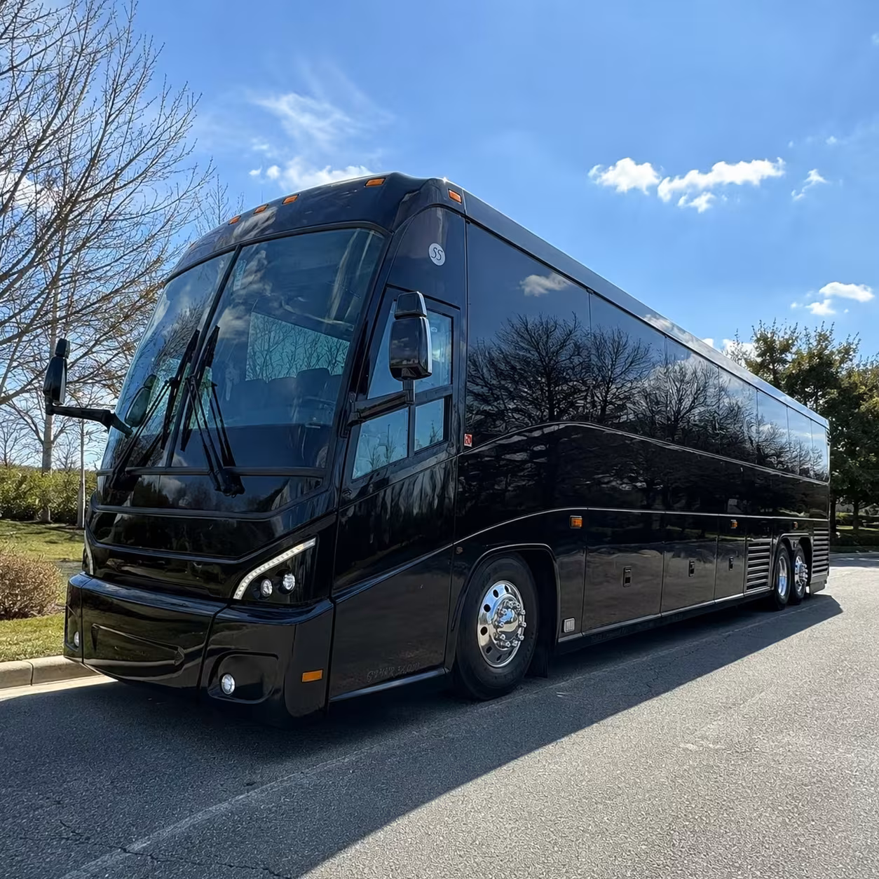 long distance charter buses from mountain view to southern california
